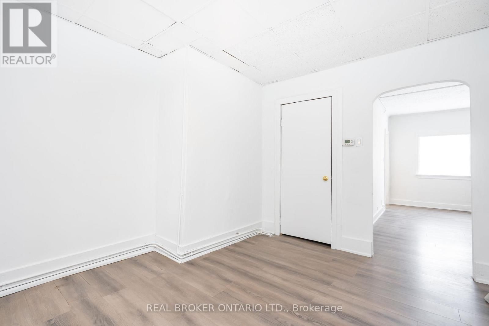 36 BRUCE STREET Image 2