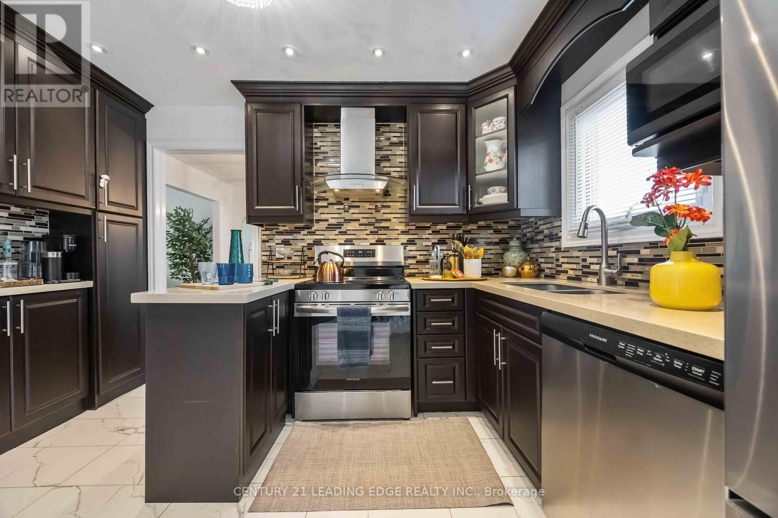 58 GROVER DRIVE Image 19