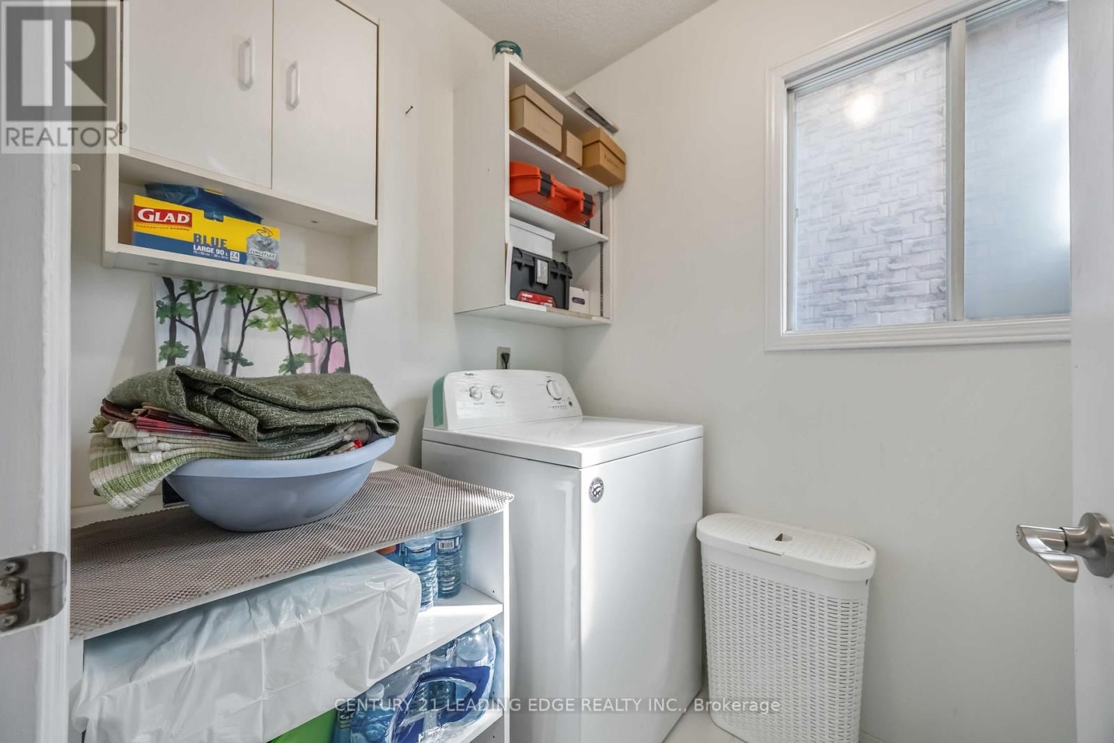 58 GROVER DRIVE Image 24