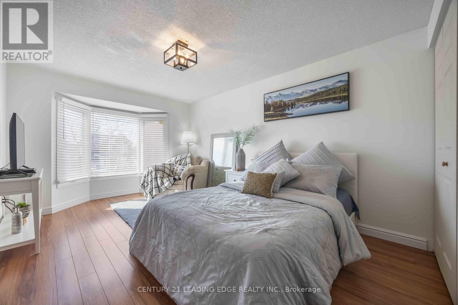 58 GROVER DRIVE Image 33