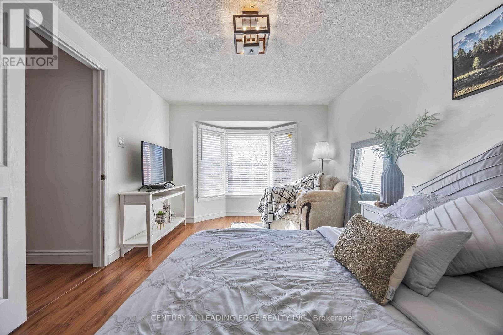 58 GROVER DRIVE Image 34