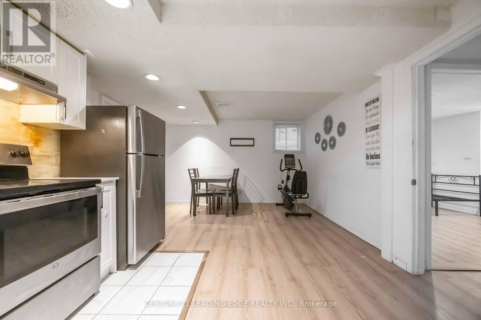 58 GROVER DRIVE Image 42