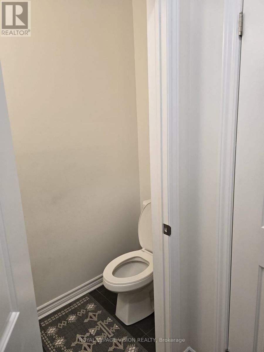 33 BREMNER STREET Image 8