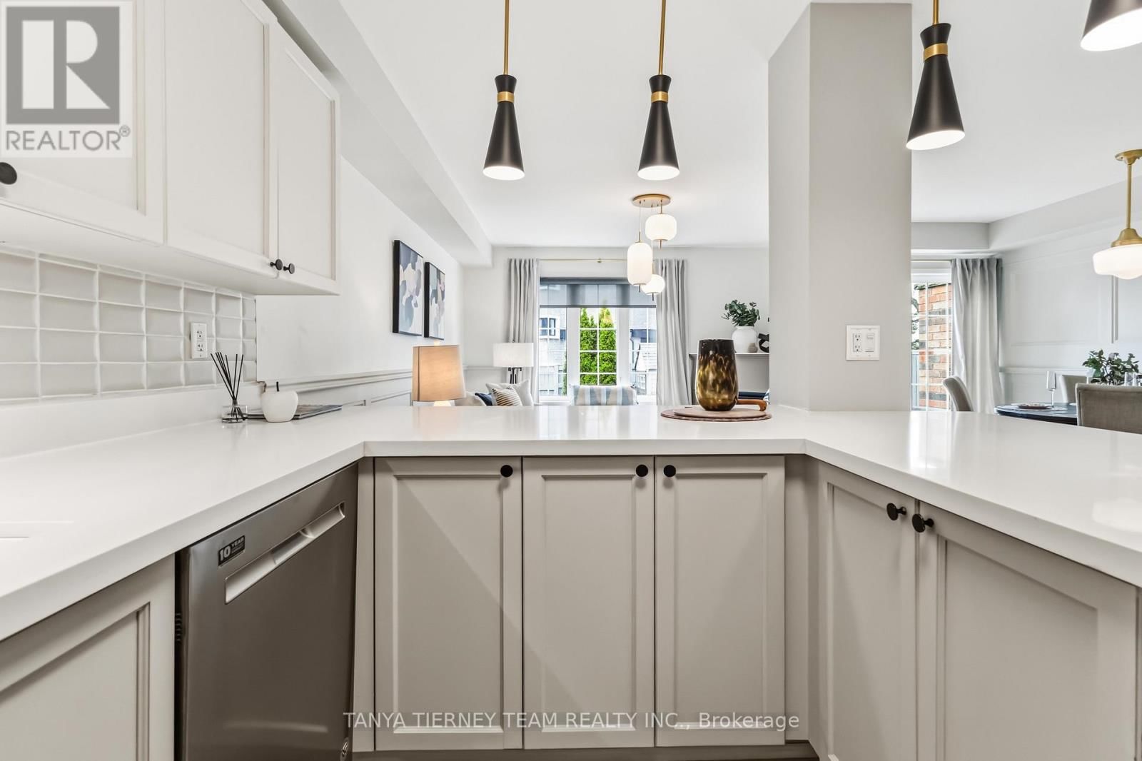 82 TEMPO WAY Image 16