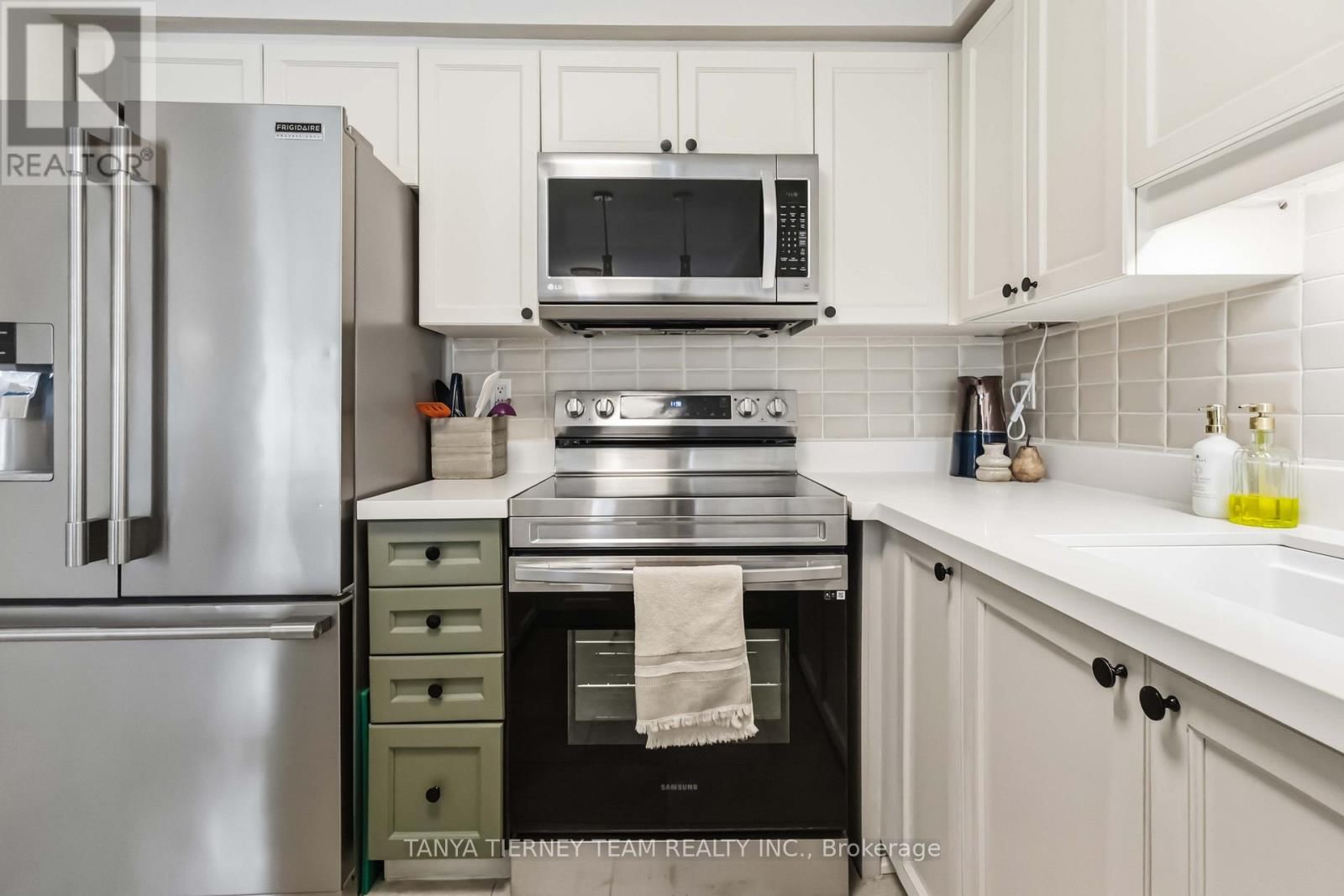 82 TEMPO WAY Image 17