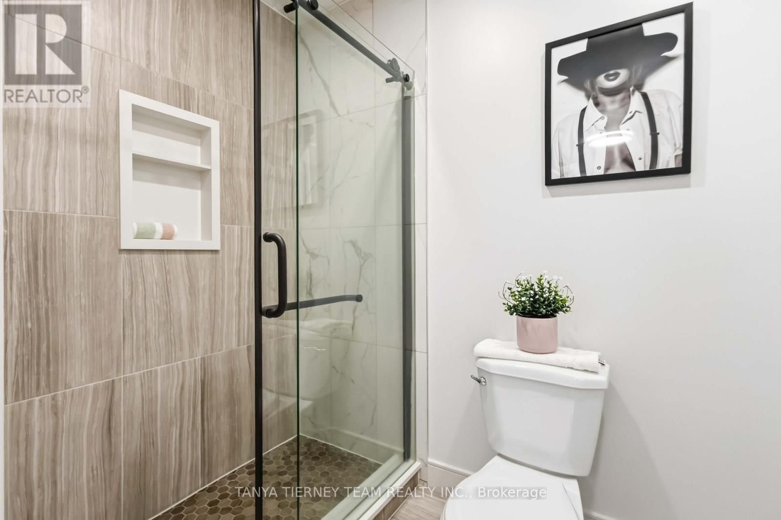 82 TEMPO WAY Image 20