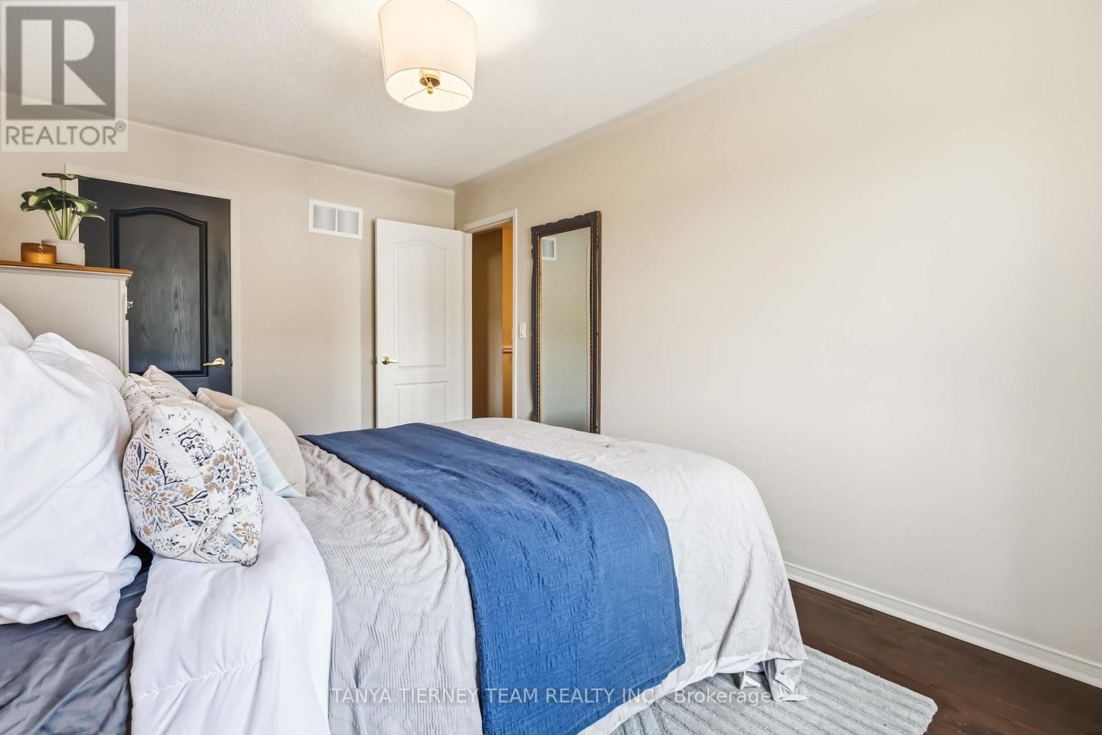 82 TEMPO WAY Image 27