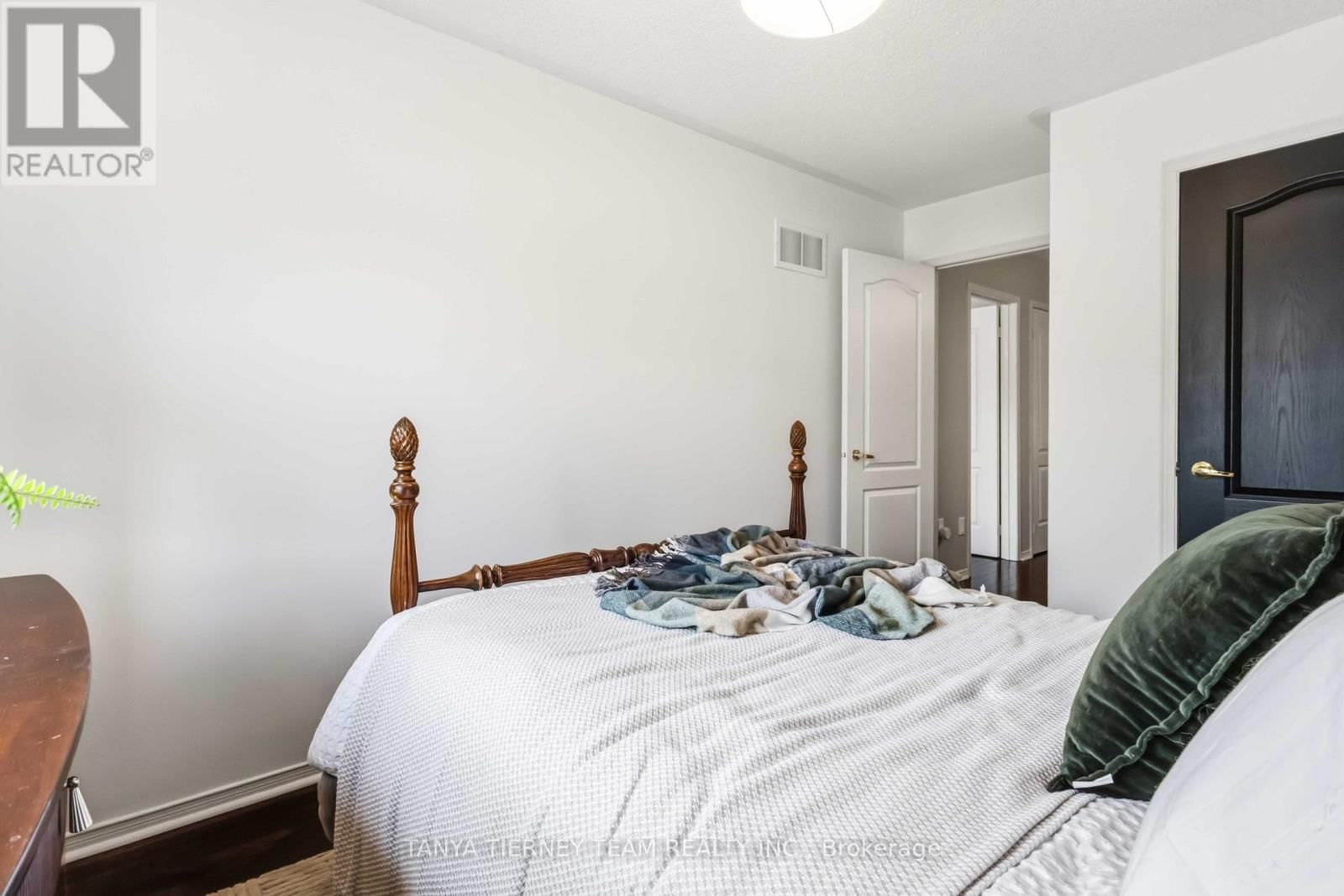 82 TEMPO WAY Image 29