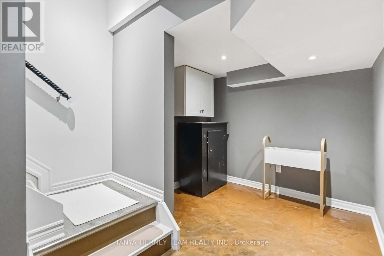 82 TEMPO WAY Image 32