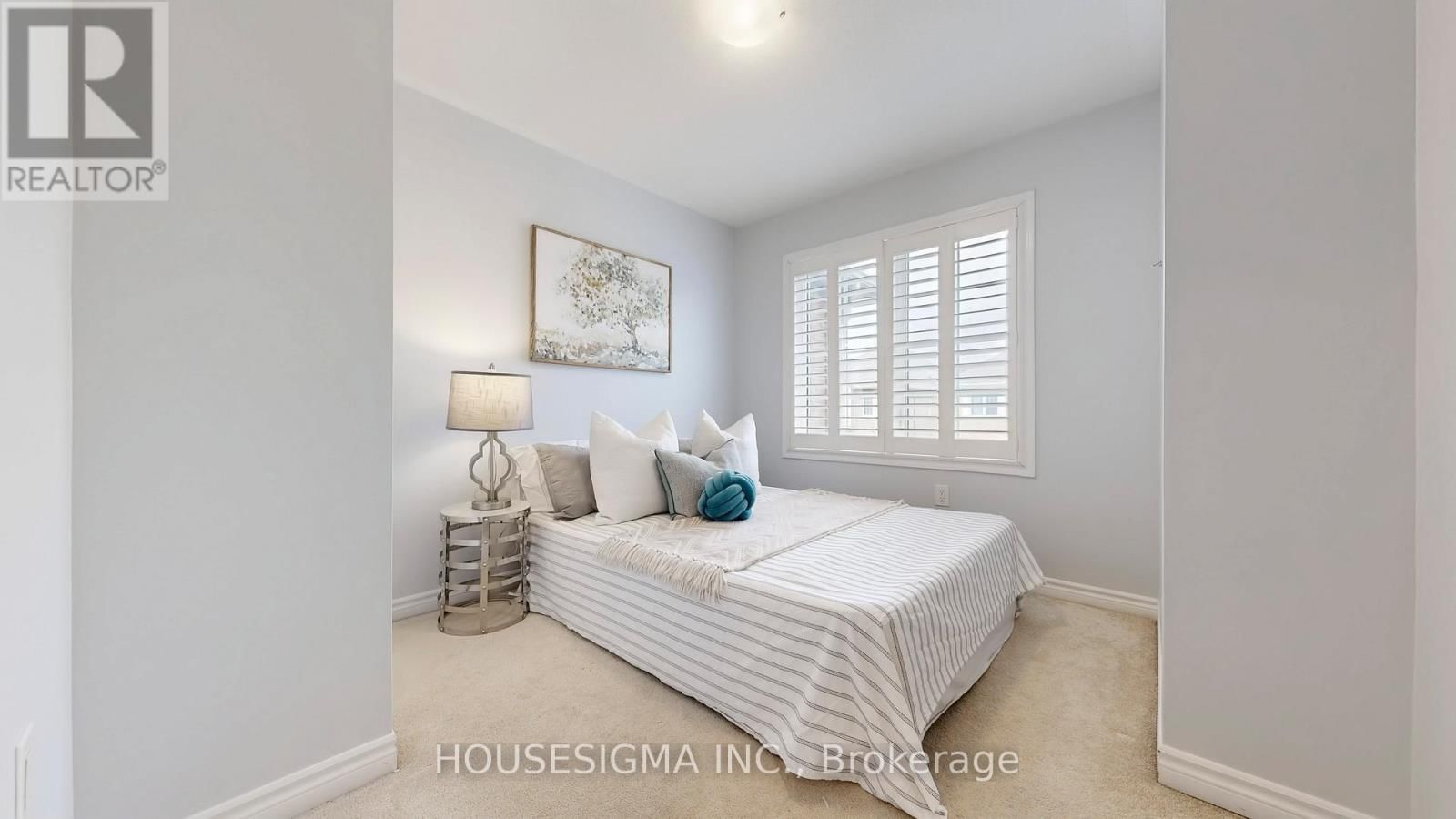 1097 SILK STREET Image 16