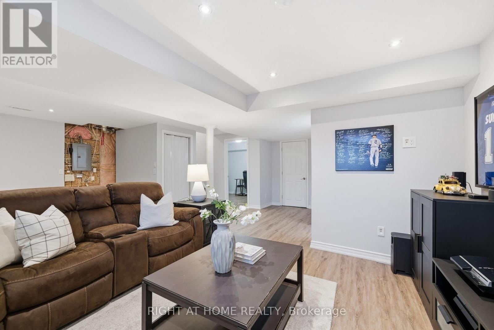 79 ROSS WRIGHT AVENUE Image 28