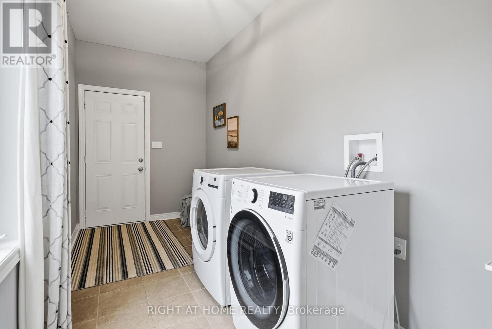 79 ROSS WRIGHT AVENUE Image 31