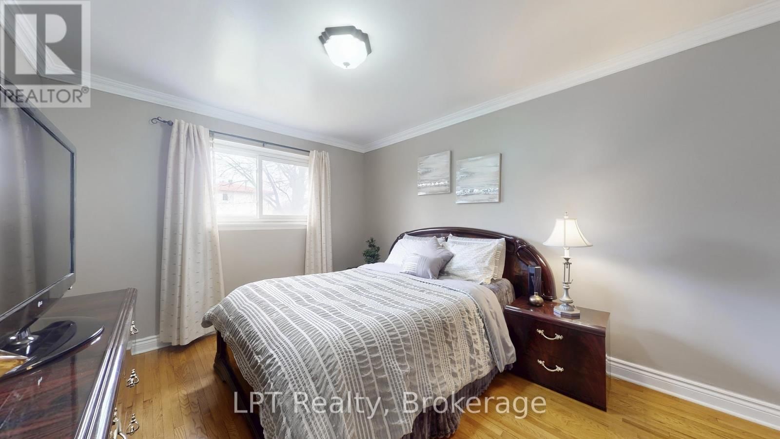 23 GORSEY SQUARE Image 9