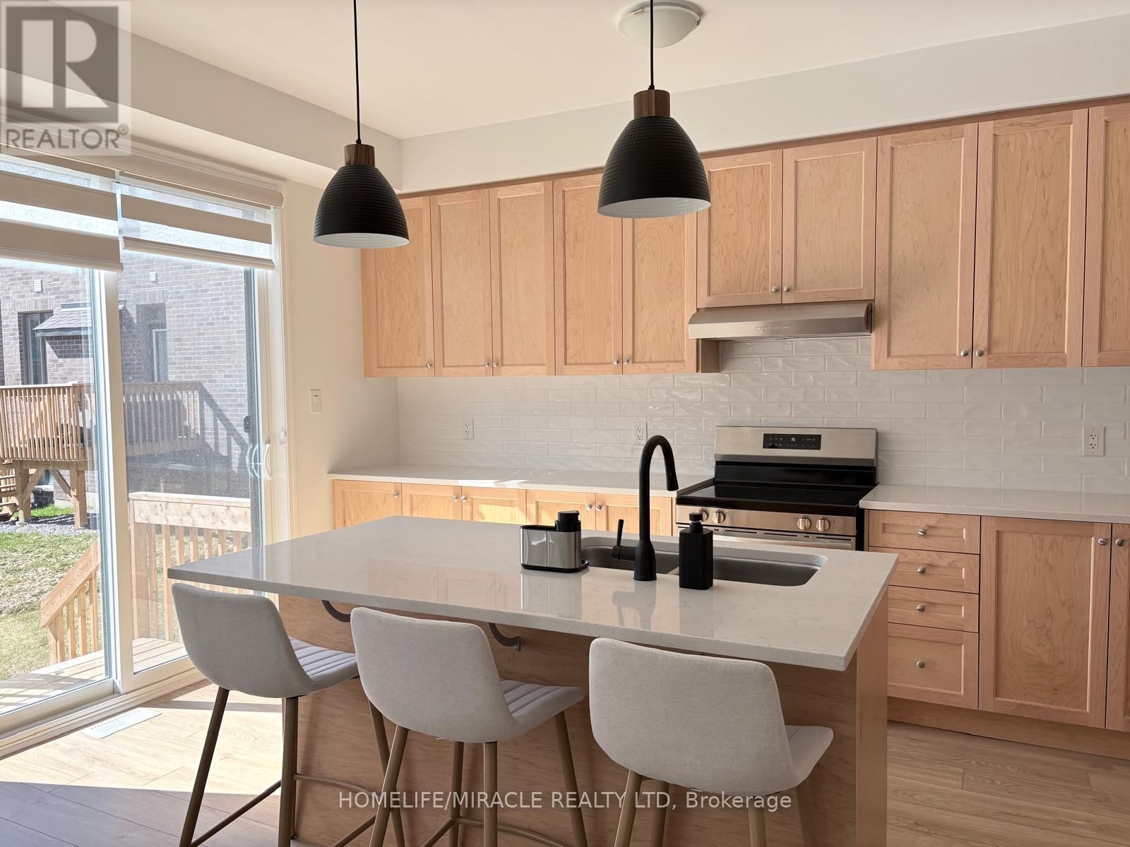 3220 BRIGADIER AVENUE Image 11