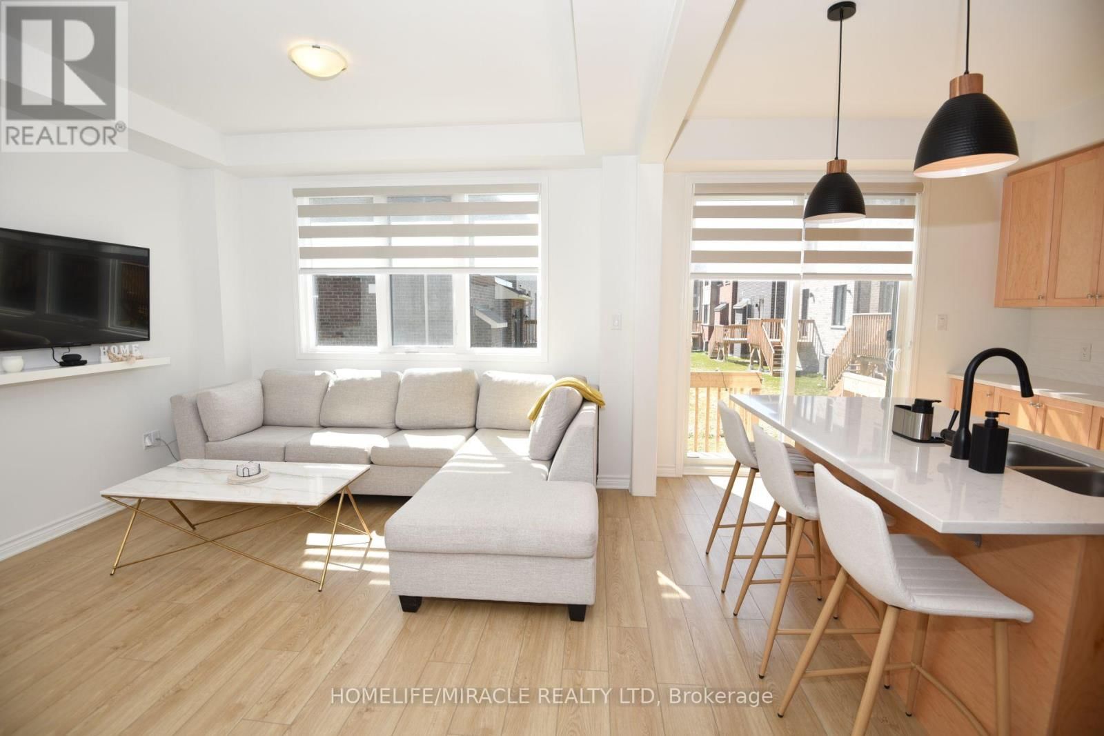 3220 BRIGADIER AVENUE Image 12