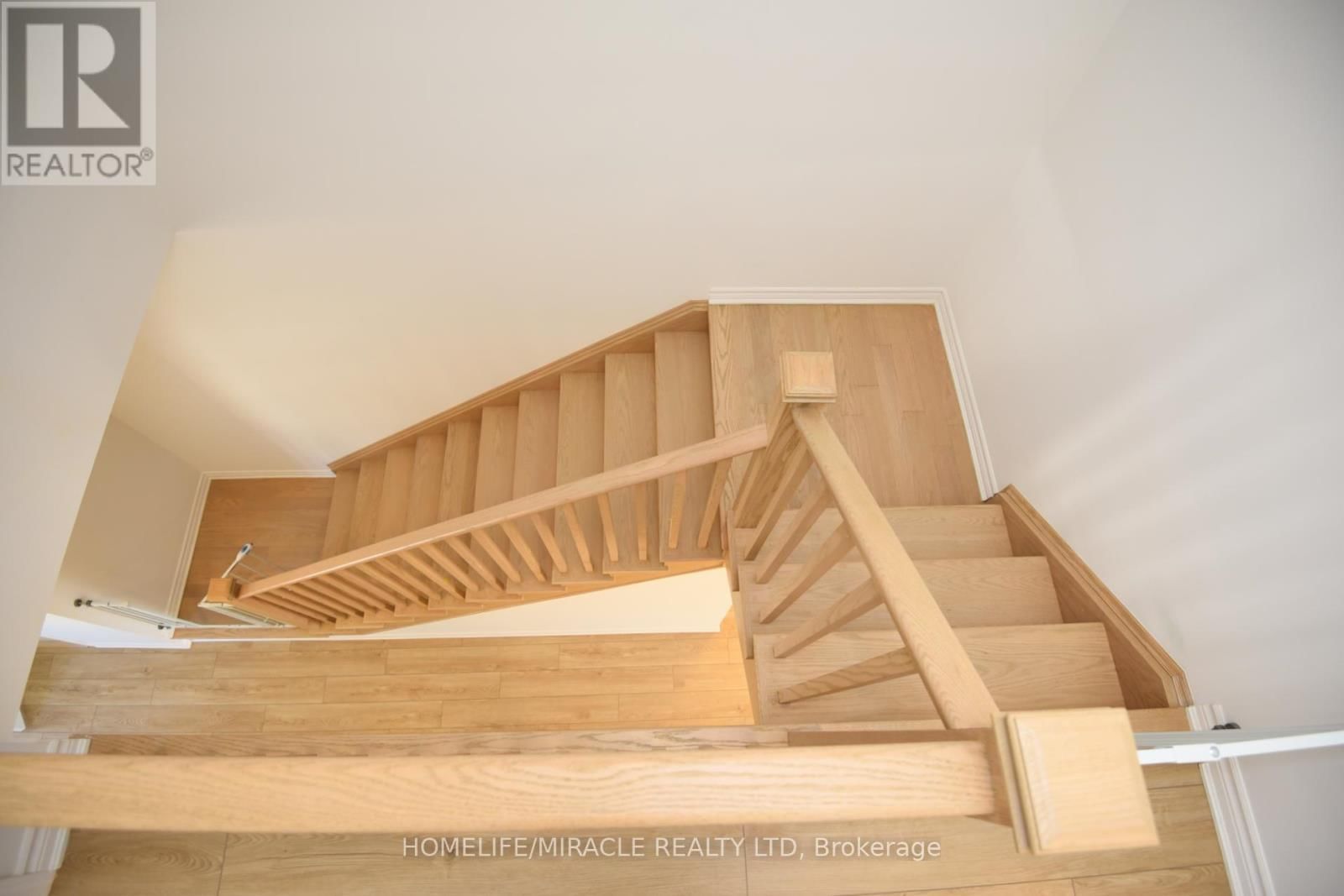 3220 BRIGADIER AVENUE Image 14