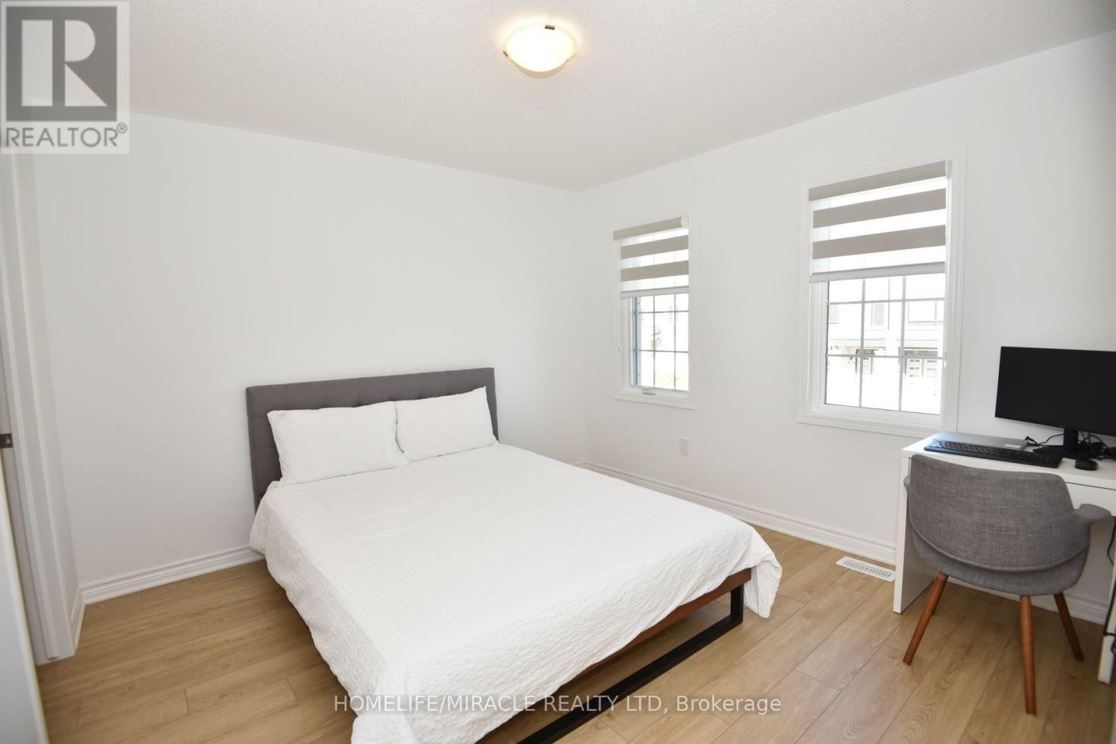 3220 BRIGADIER AVENUE Image 23