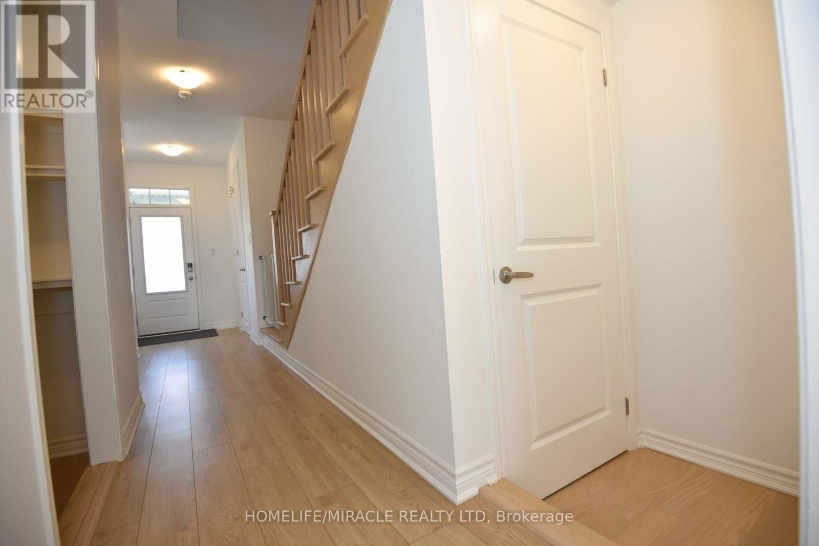 3220 BRIGADIER AVENUE Image 29