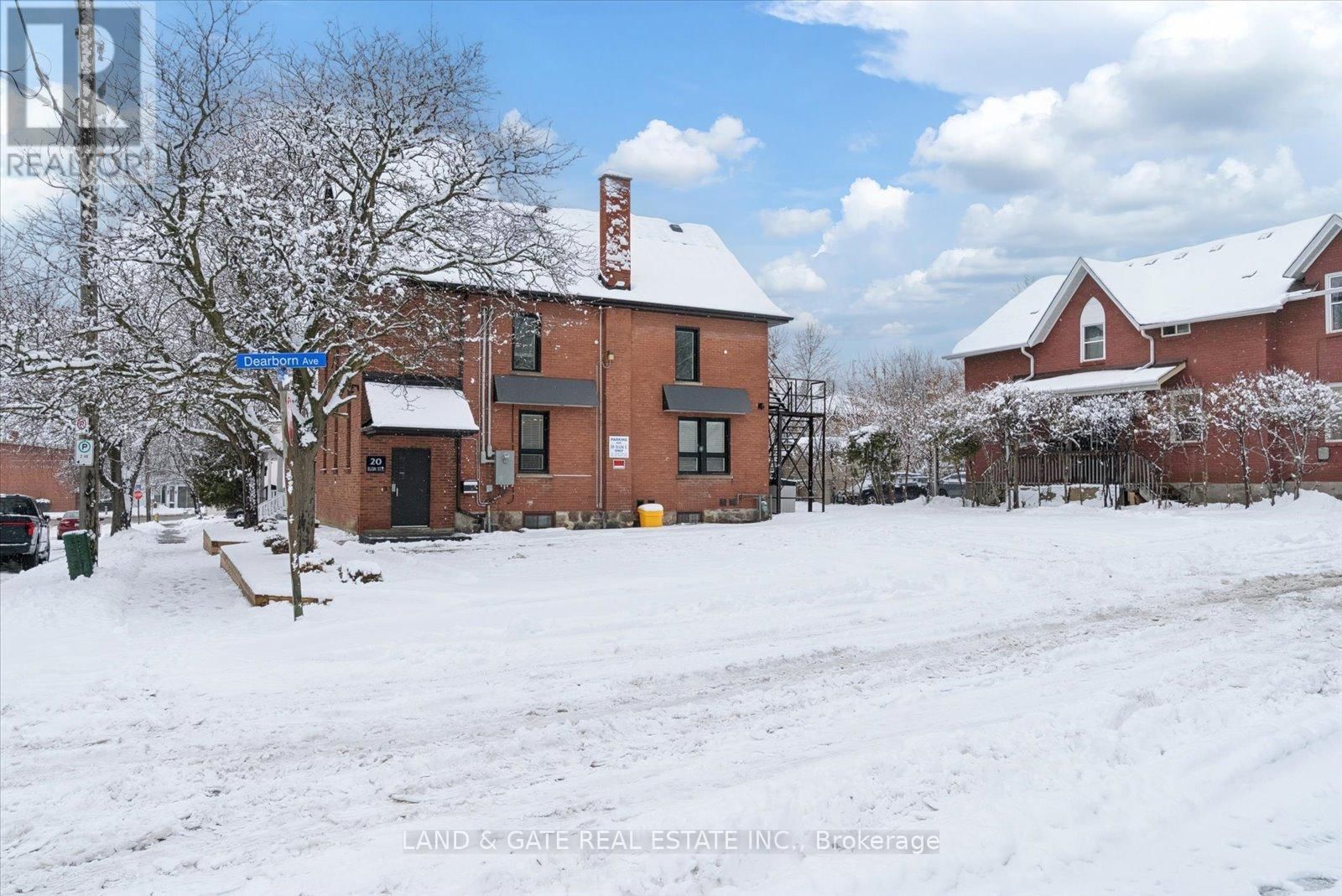 20 ELGIN STREET EAST Image 3