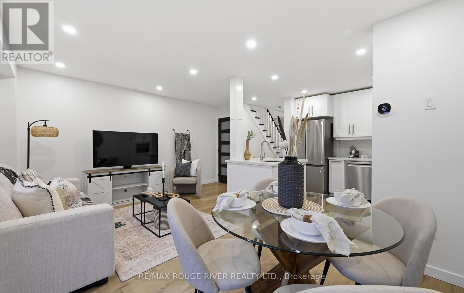 5 SOMERSCALES DRIVE Image 10