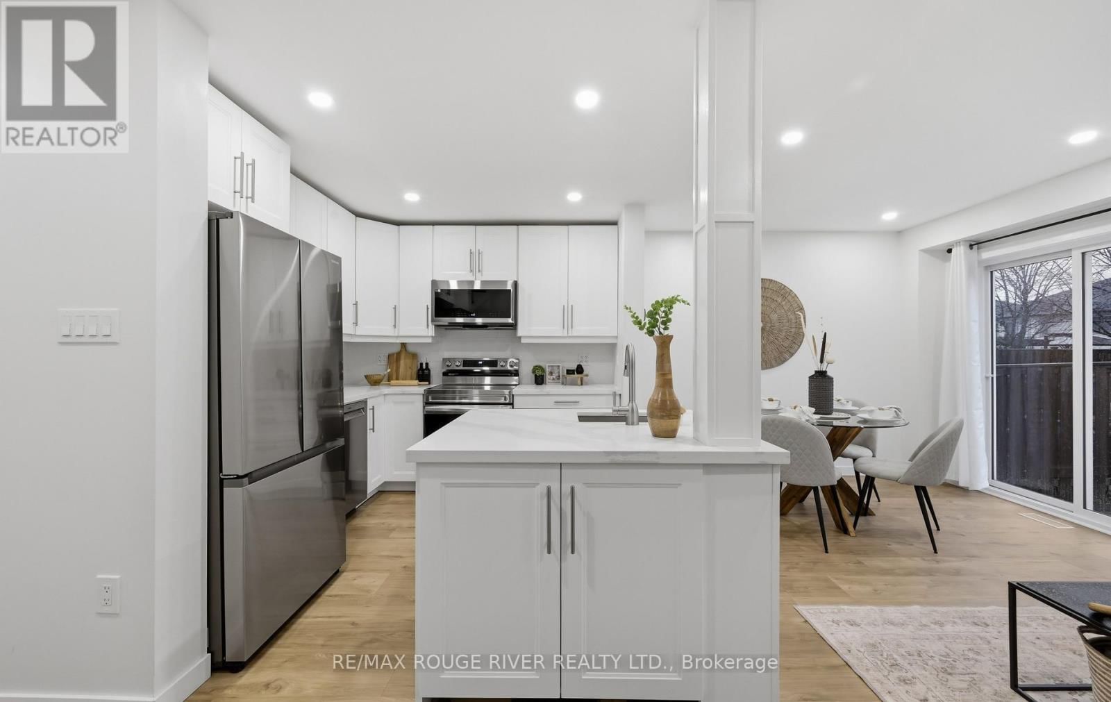 5 SOMERSCALES DRIVE Image 16