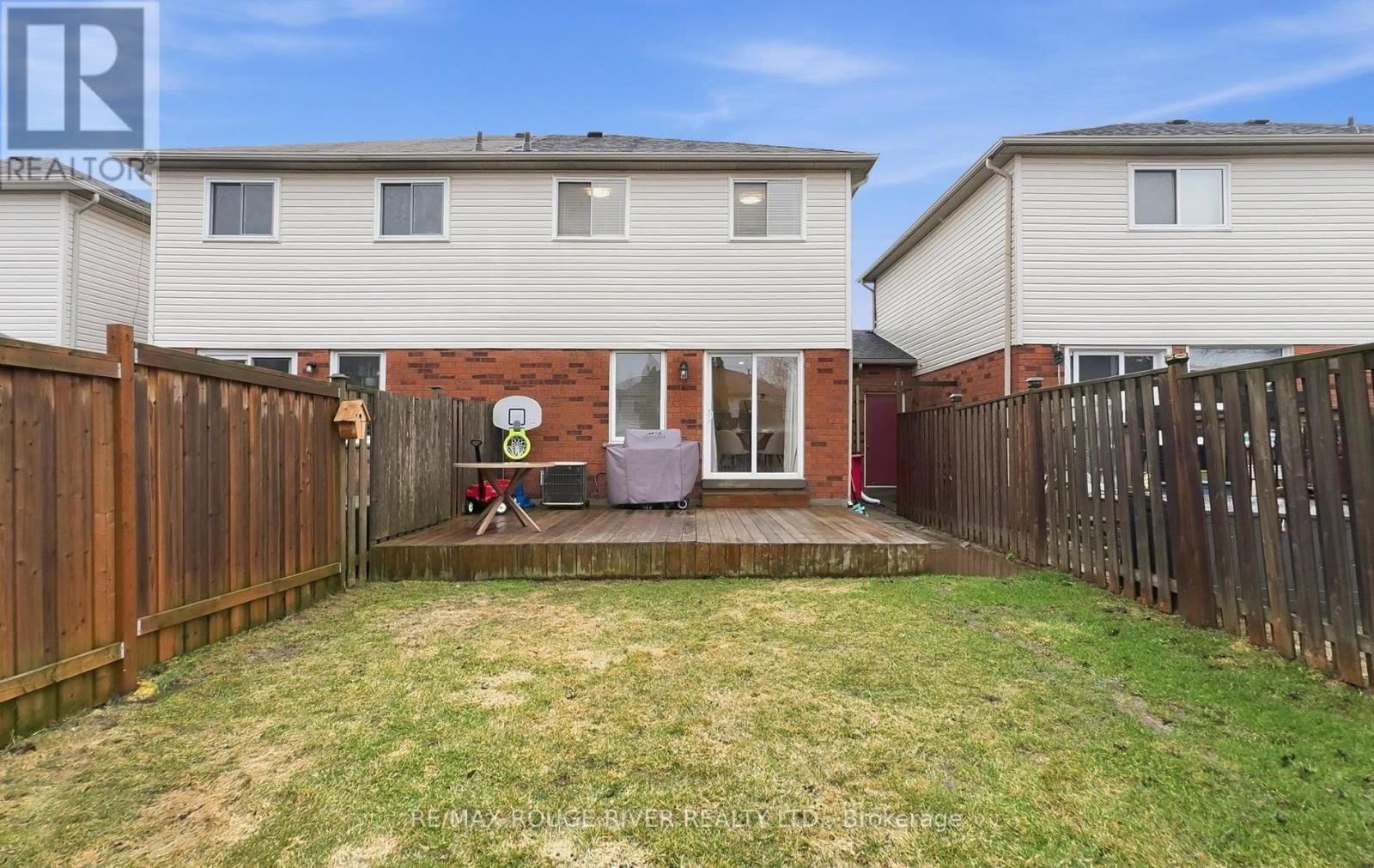 5 SOMERSCALES DRIVE Image 34