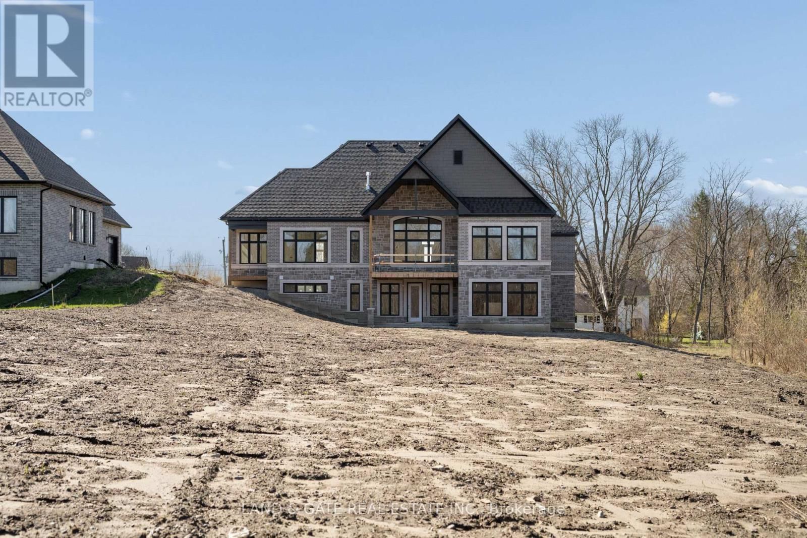 32 ORMISTON STREET Image 17