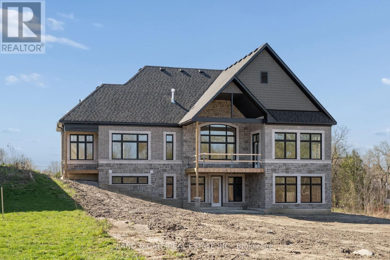 32 ORMISTON STREET Image 18