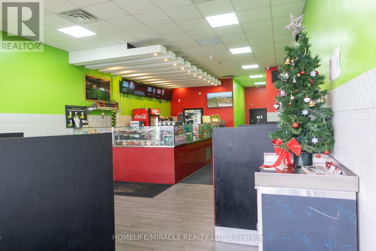 671 MARKHAM ROAD Image 4