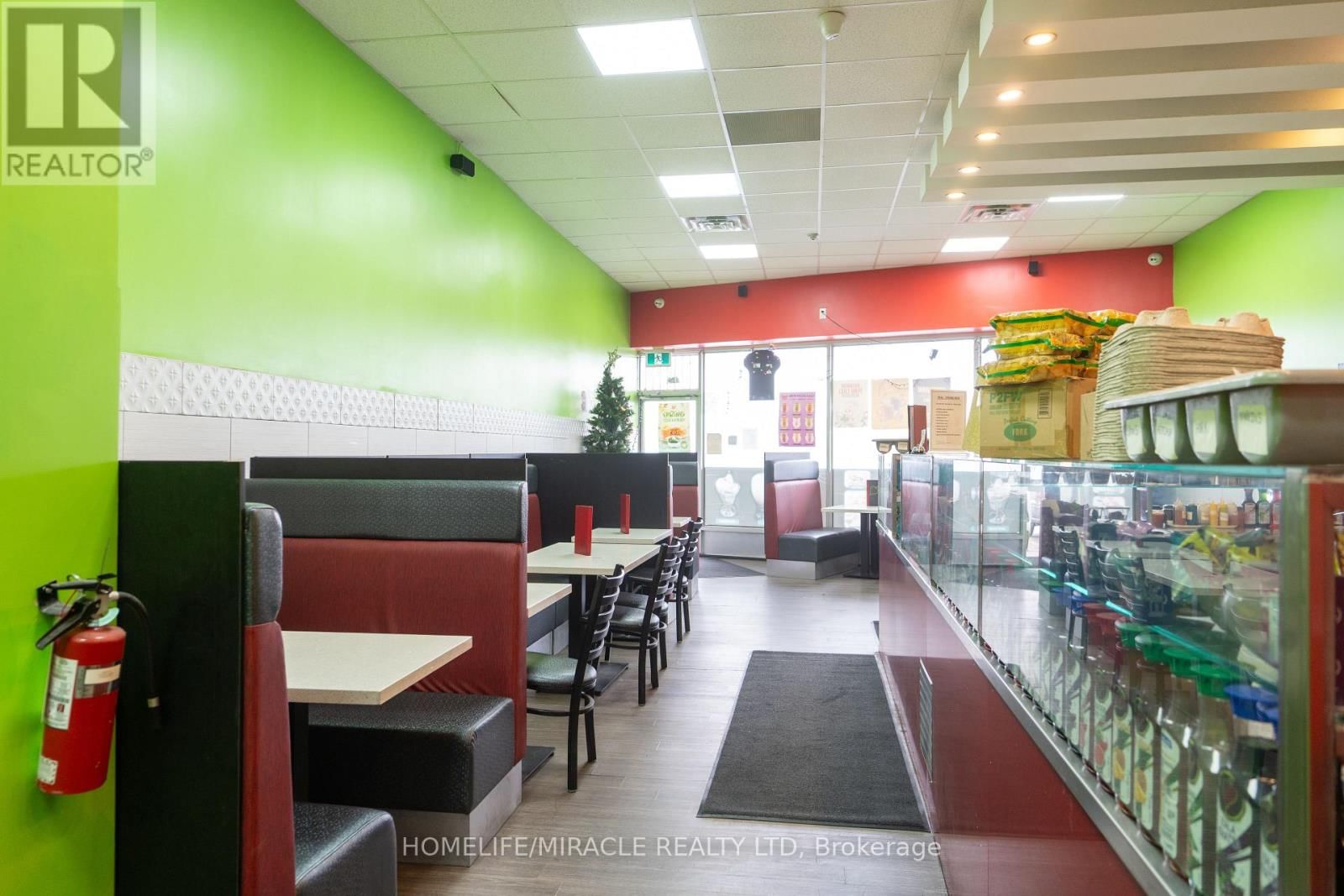 671 MARKHAM ROAD Image 49