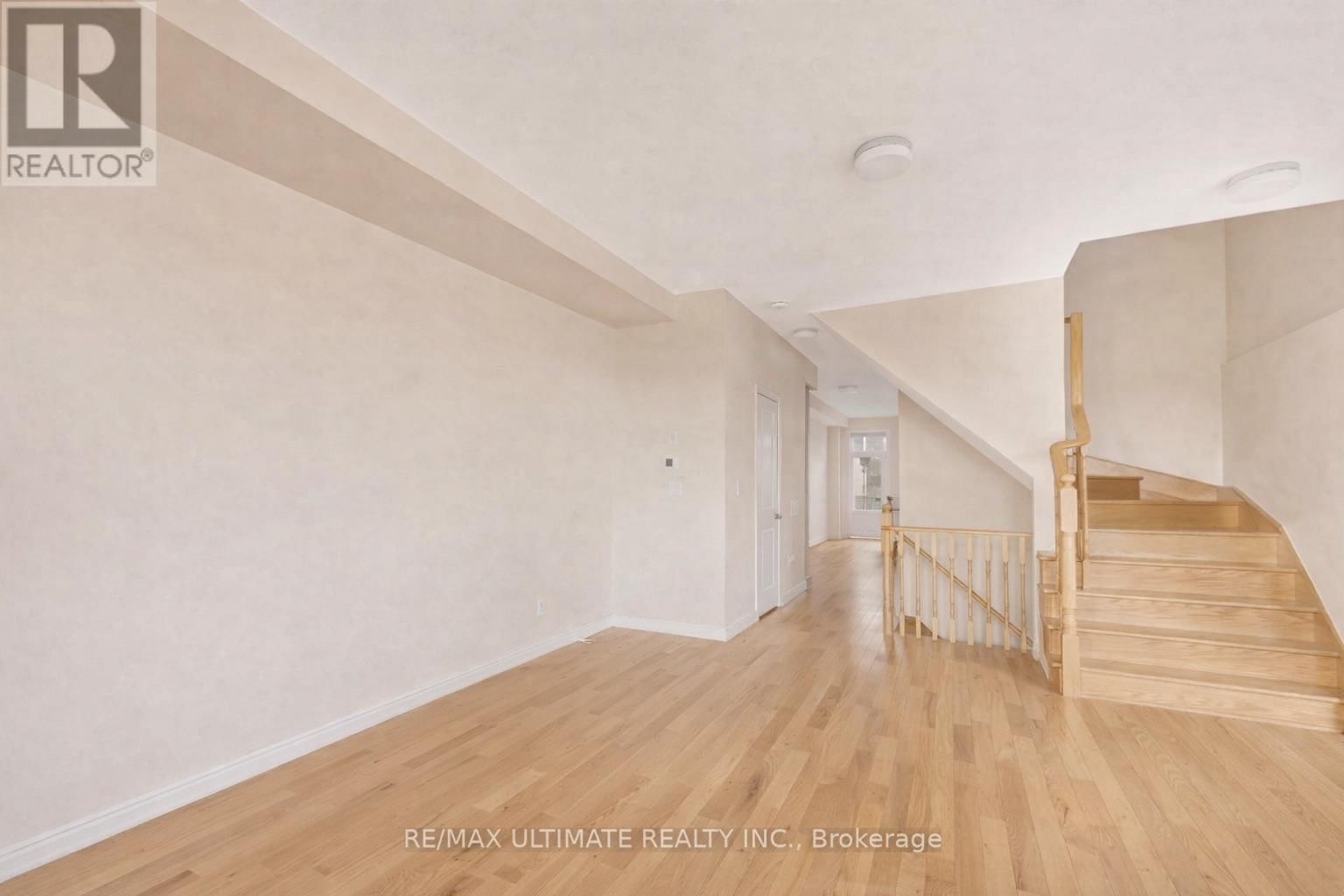 2632 CASTLEGATE CROSSING DRIVE Image 4