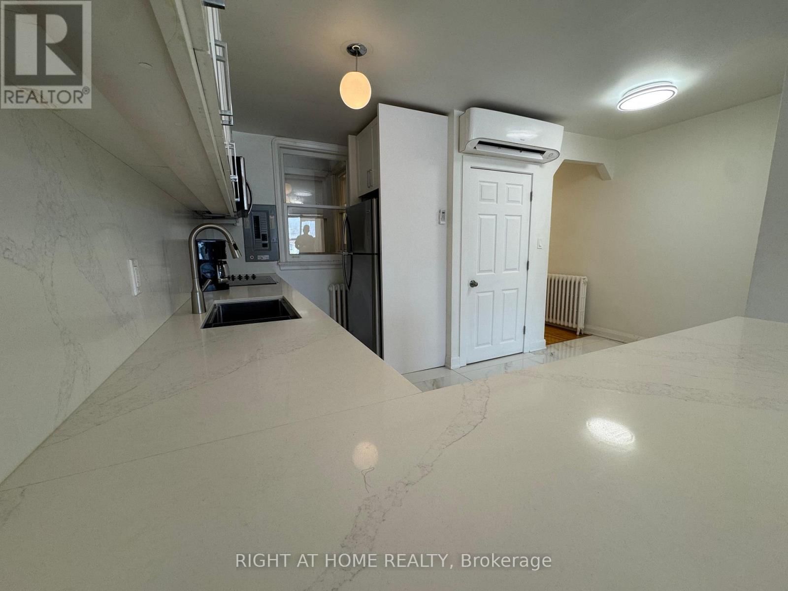 2nd Floor - 2879 ST CLAIR AVENUE EAST Image 13