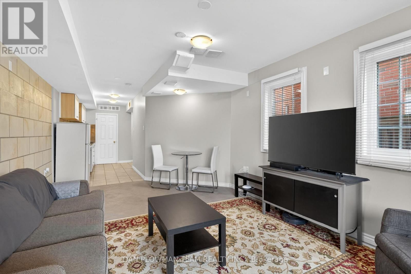 67 DOOLEY CRESCENT Image 27