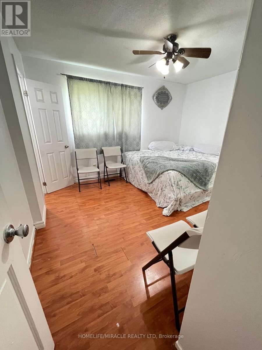 78 CRITTENDEN SQUARE Image 3