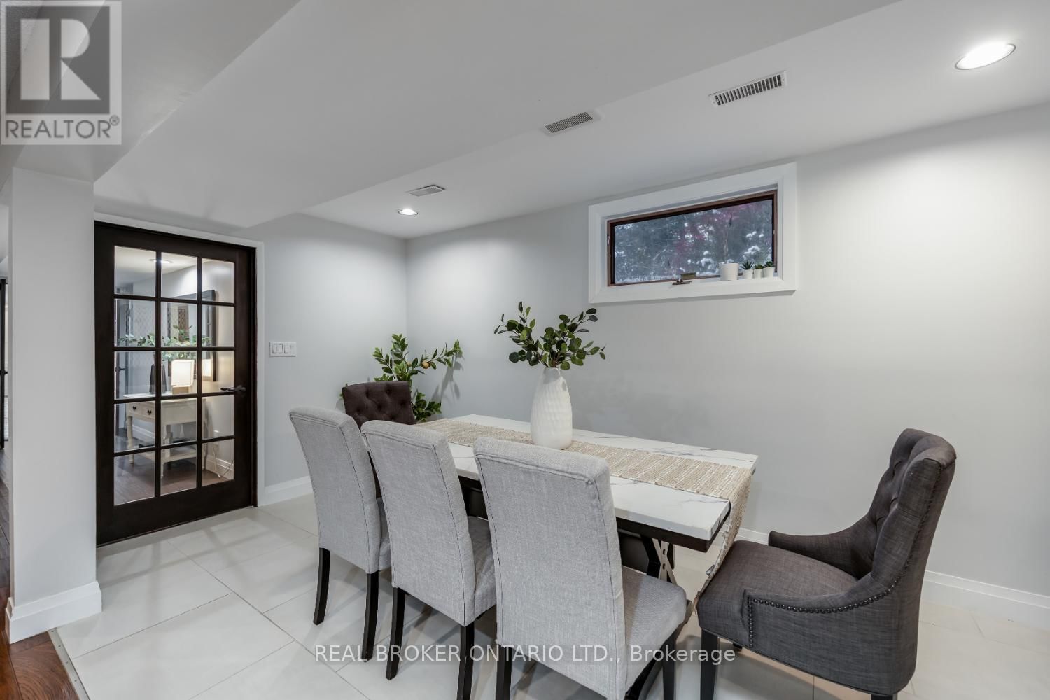 5 SUMAC ROAD Image 34