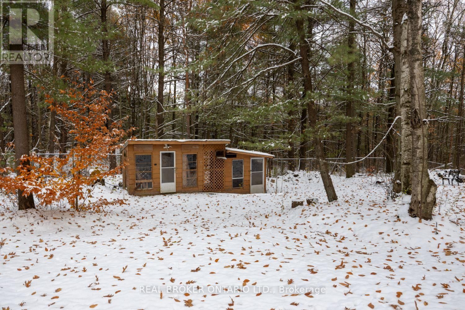 5 SUMAC ROAD Image 47