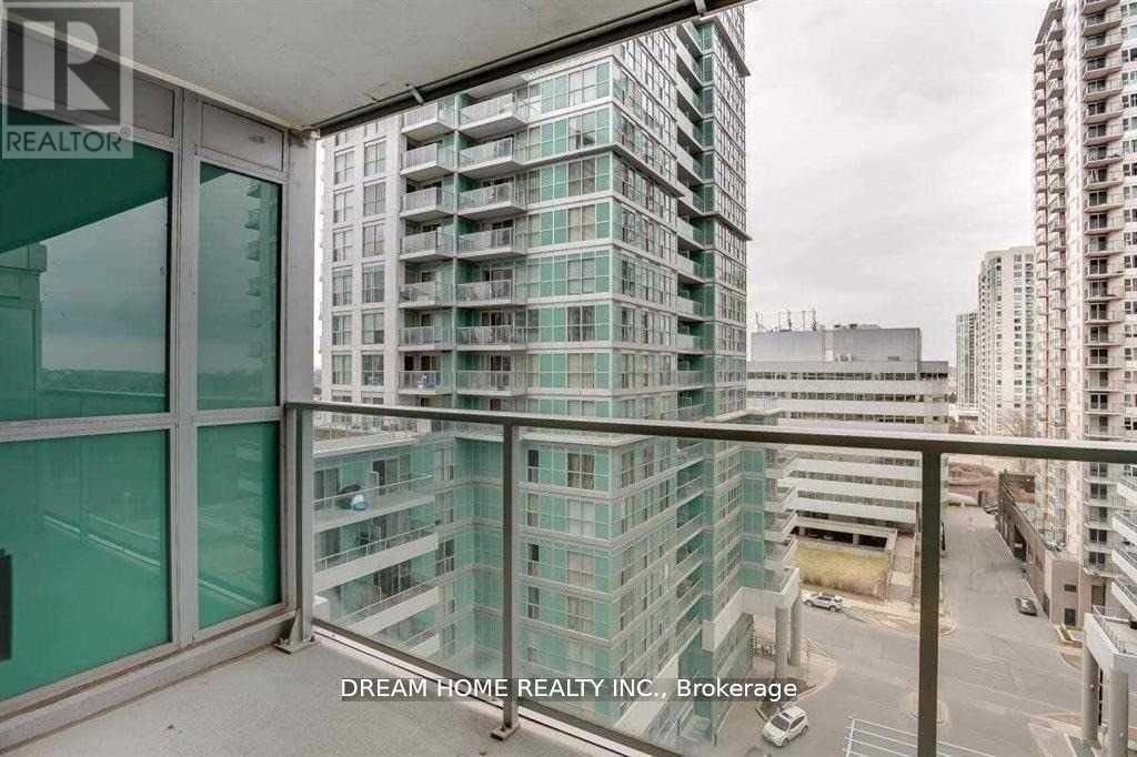 1005 - 60 TOWN CENTRE COURT Image 8