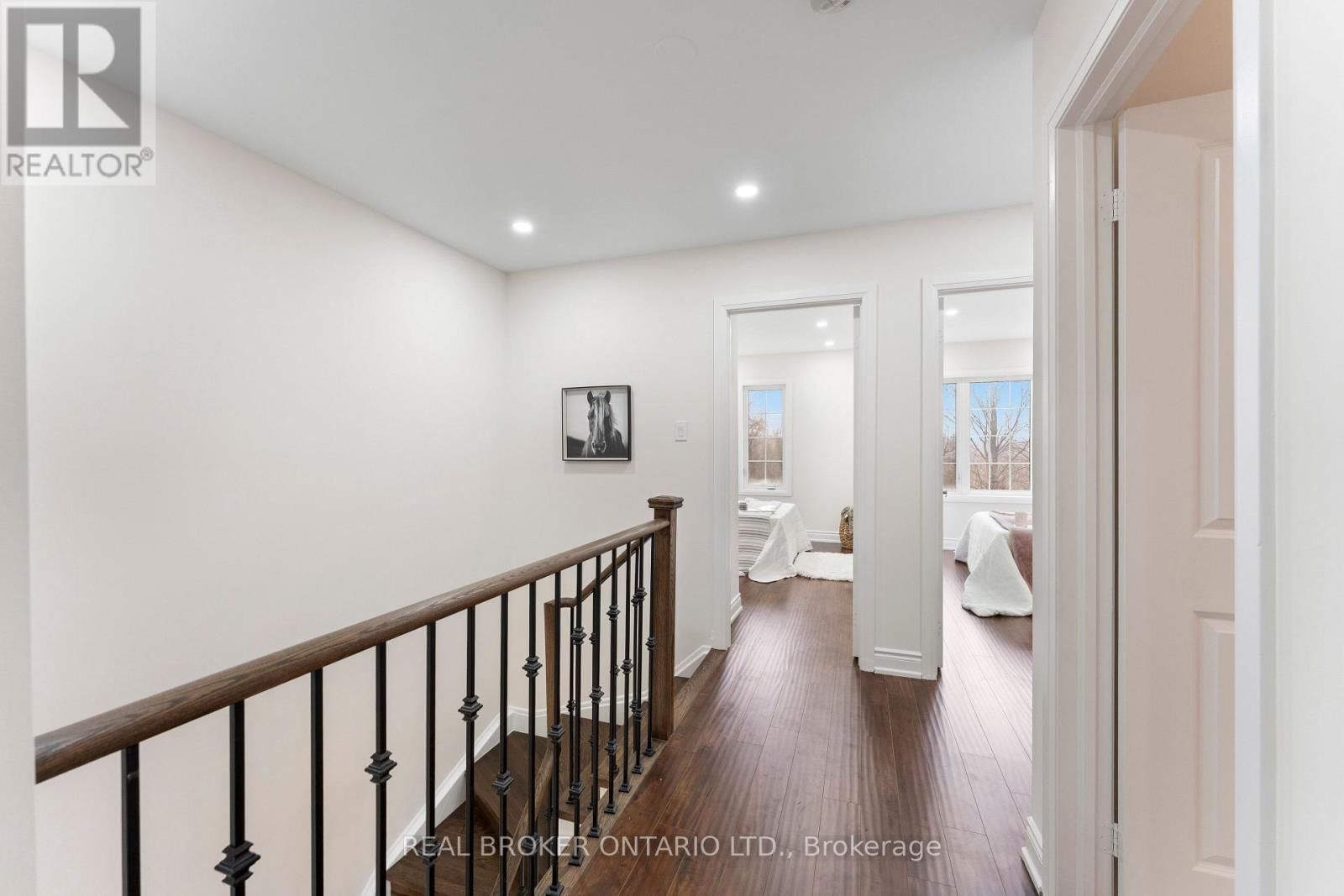 206 LONDON LANE Image 22