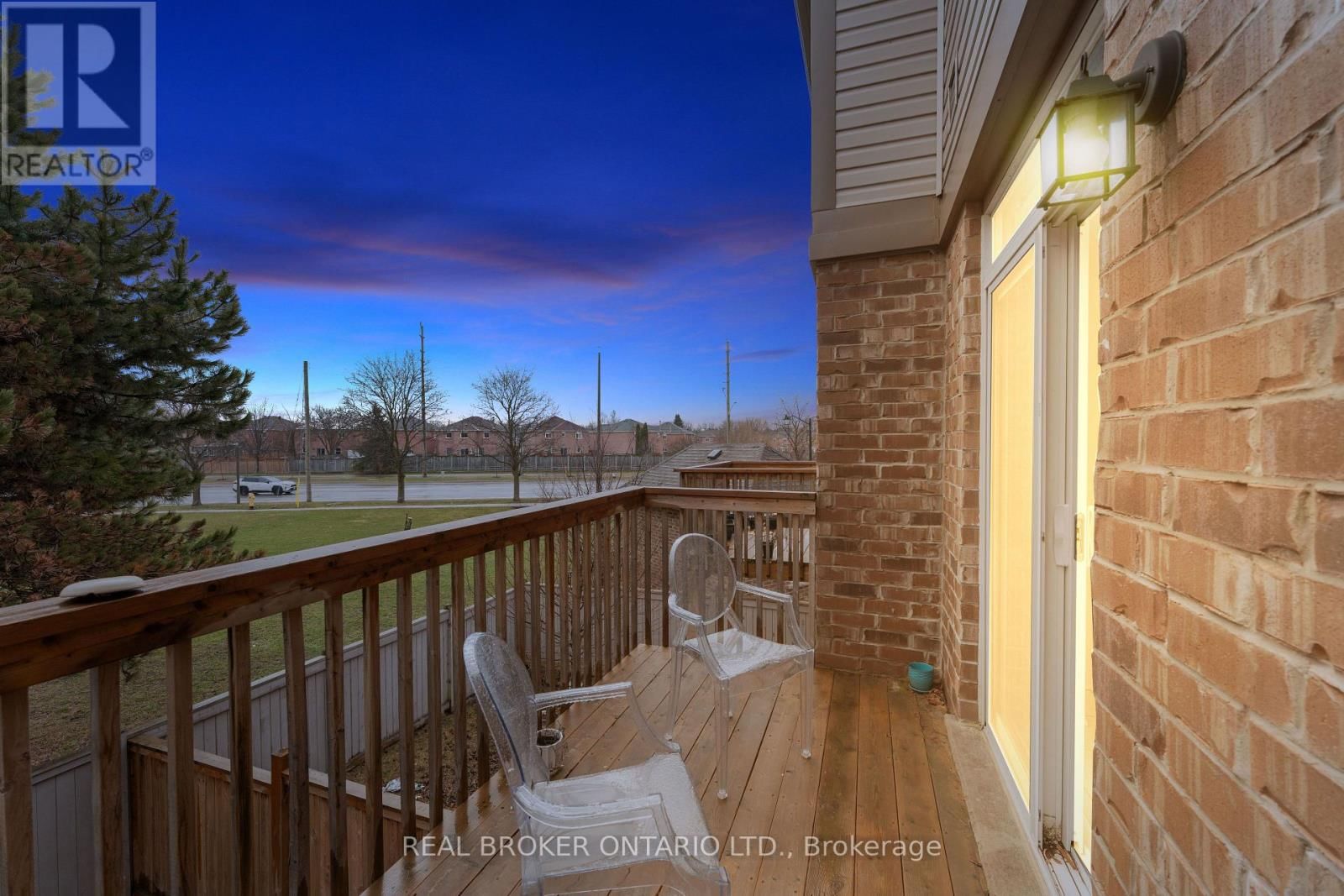 206 LONDON LANE Image 42