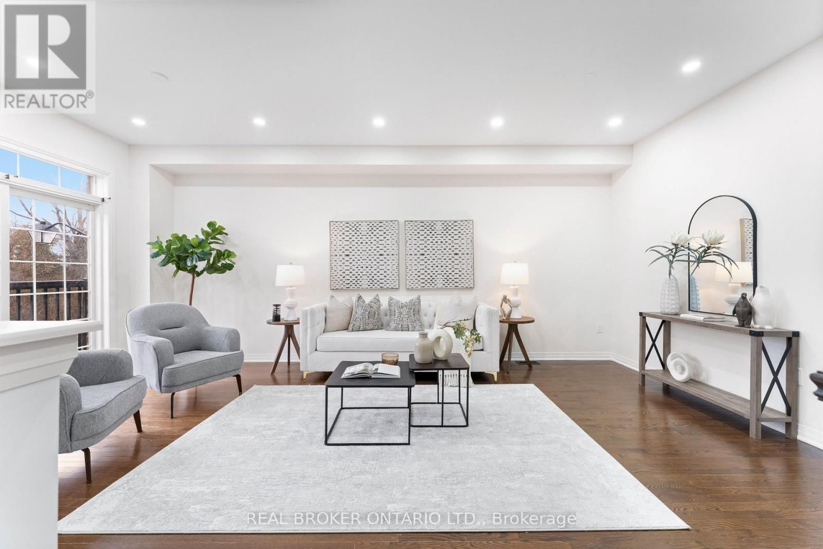 206 LONDON LANE Image 6