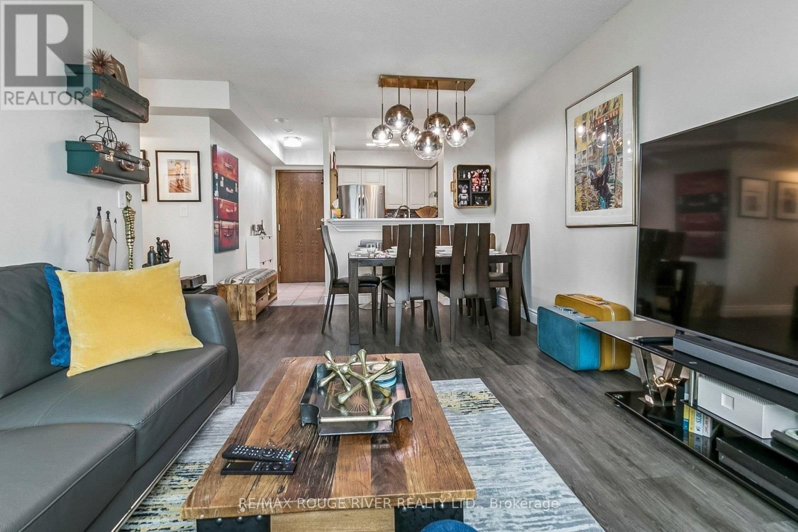 1203 - 11 LEE CENTRE DRIVE Image 17