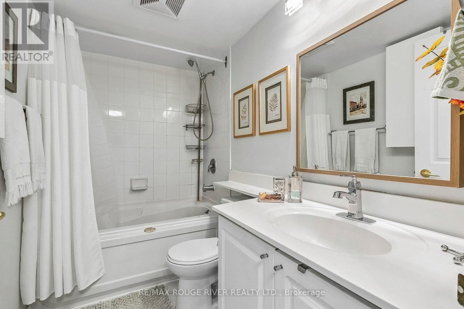 1203 - 11 LEE CENTRE DRIVE Image 23