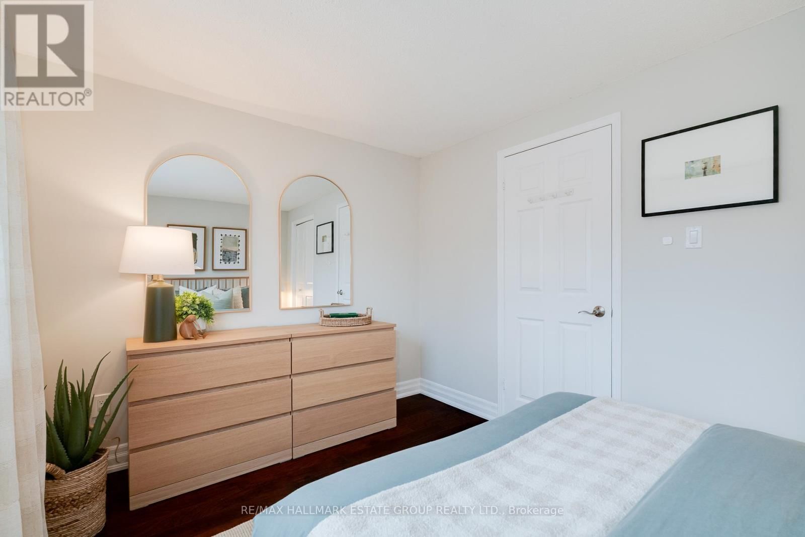 31 UNITY ROAD Image 20