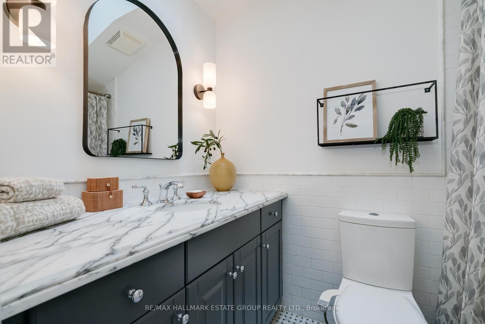 31 UNITY ROAD Image 32