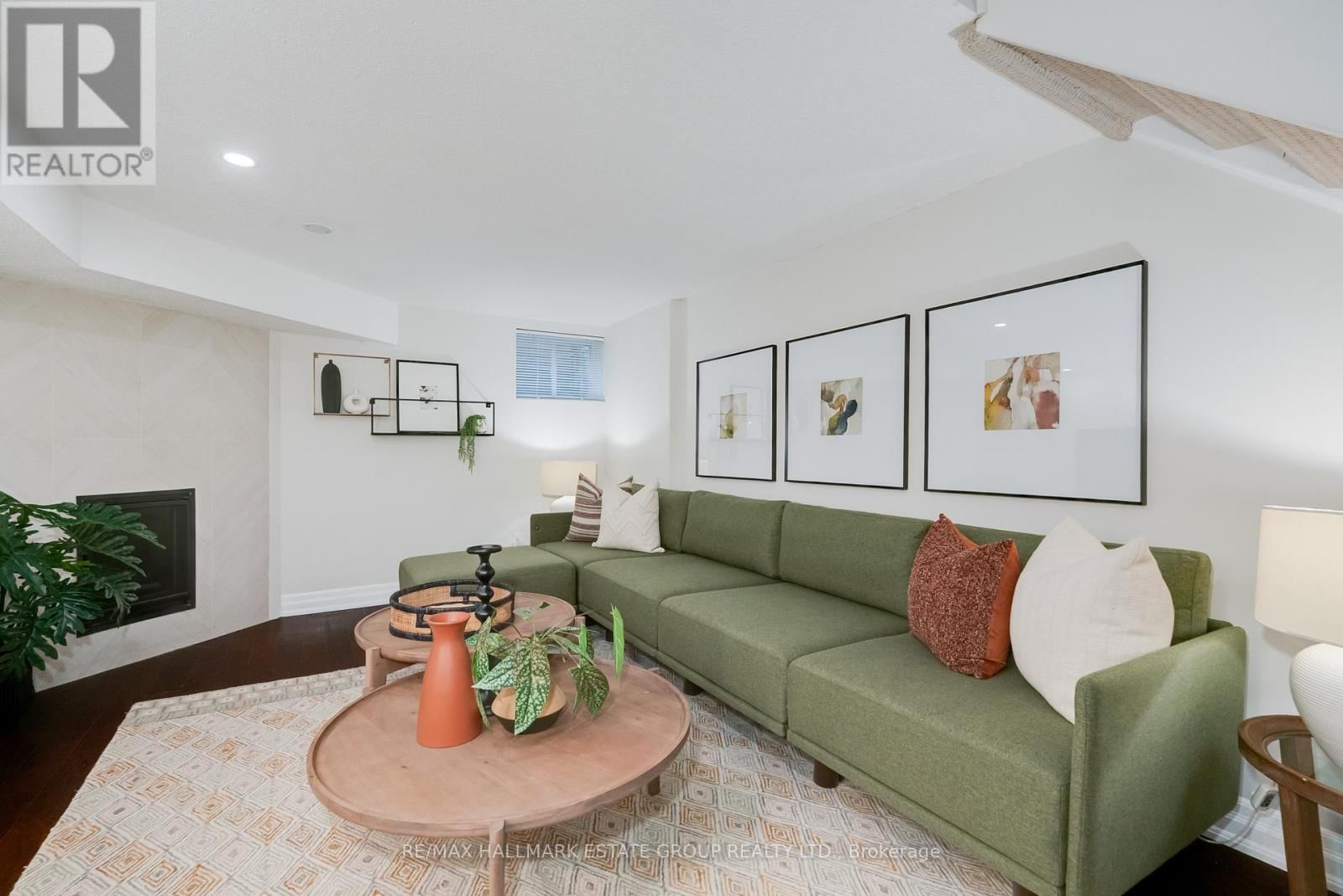 31 UNITY ROAD Image 37