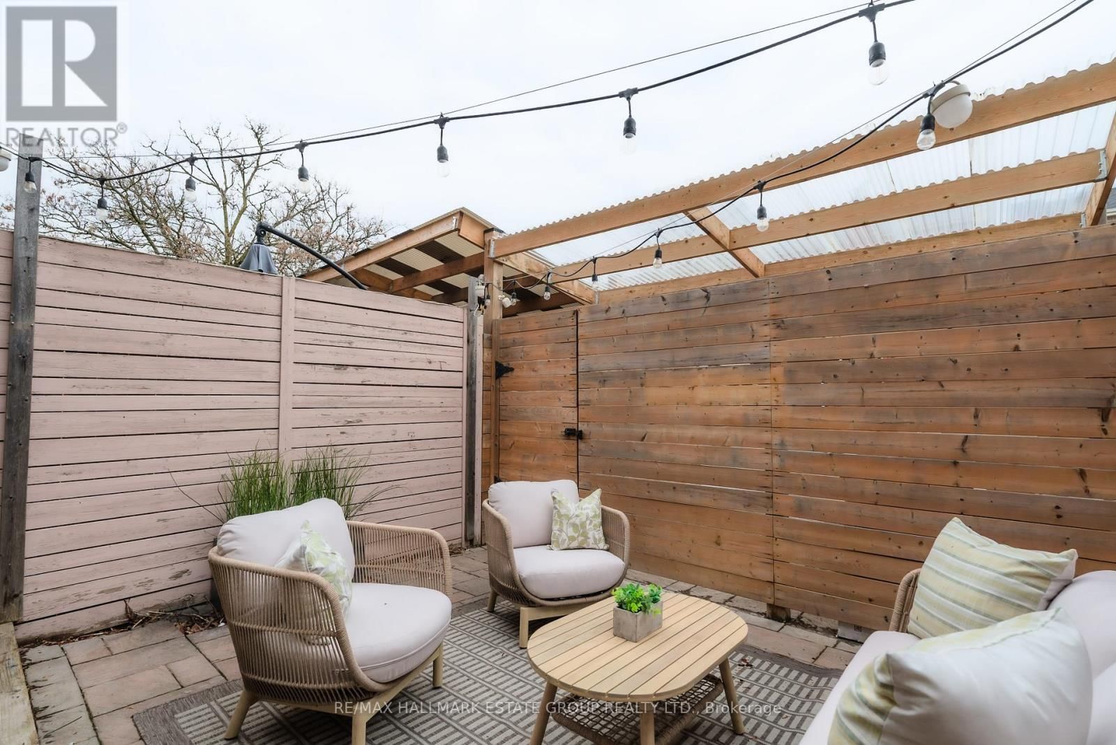 31 UNITY ROAD Image 47