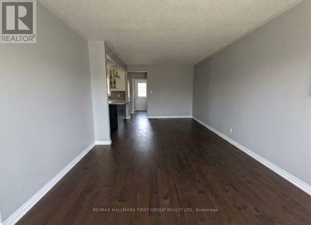 15 THORNCROFT CRESCENT Image 5