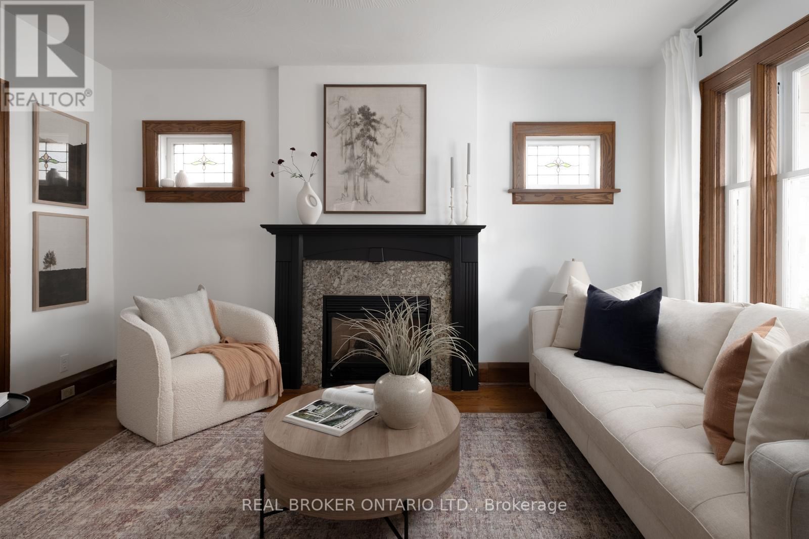 256 MONARCH PARK AVENUE Image 4