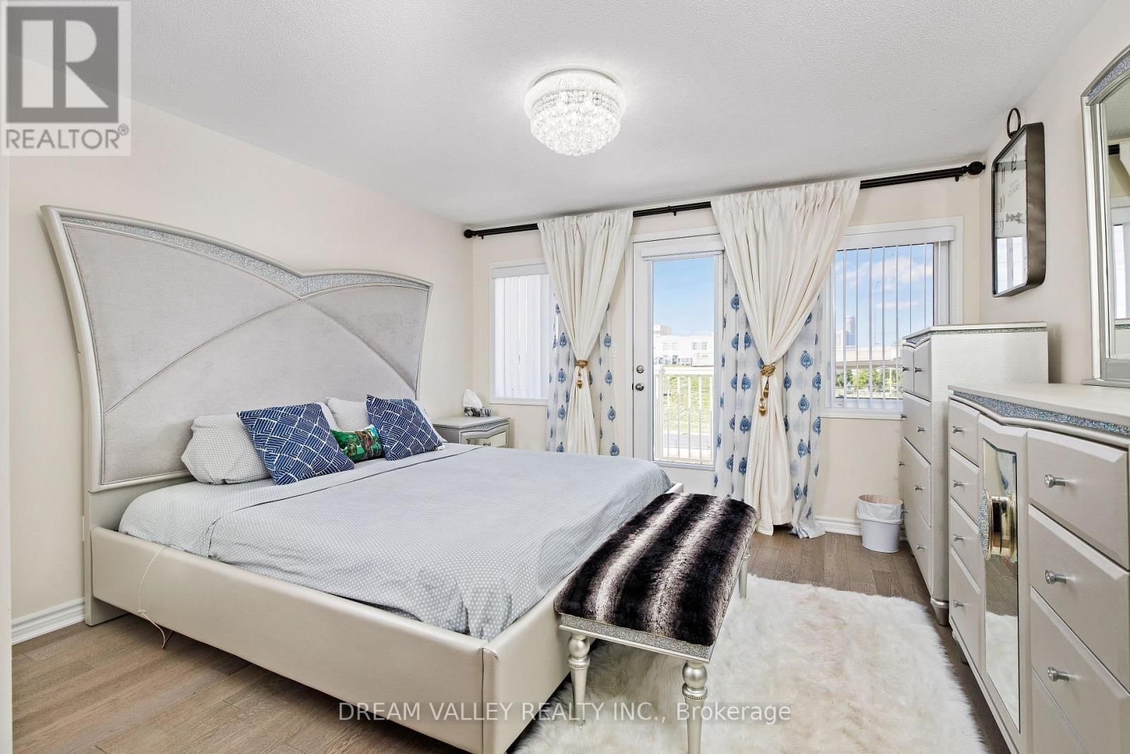 88 JOLLY WAY Image 11