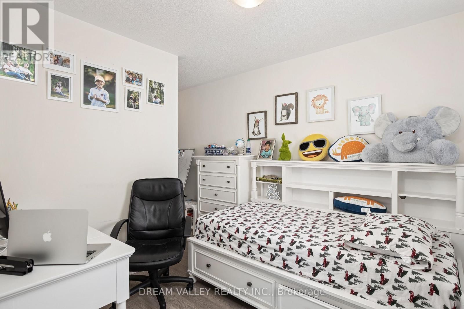 88 JOLLY WAY Image 14